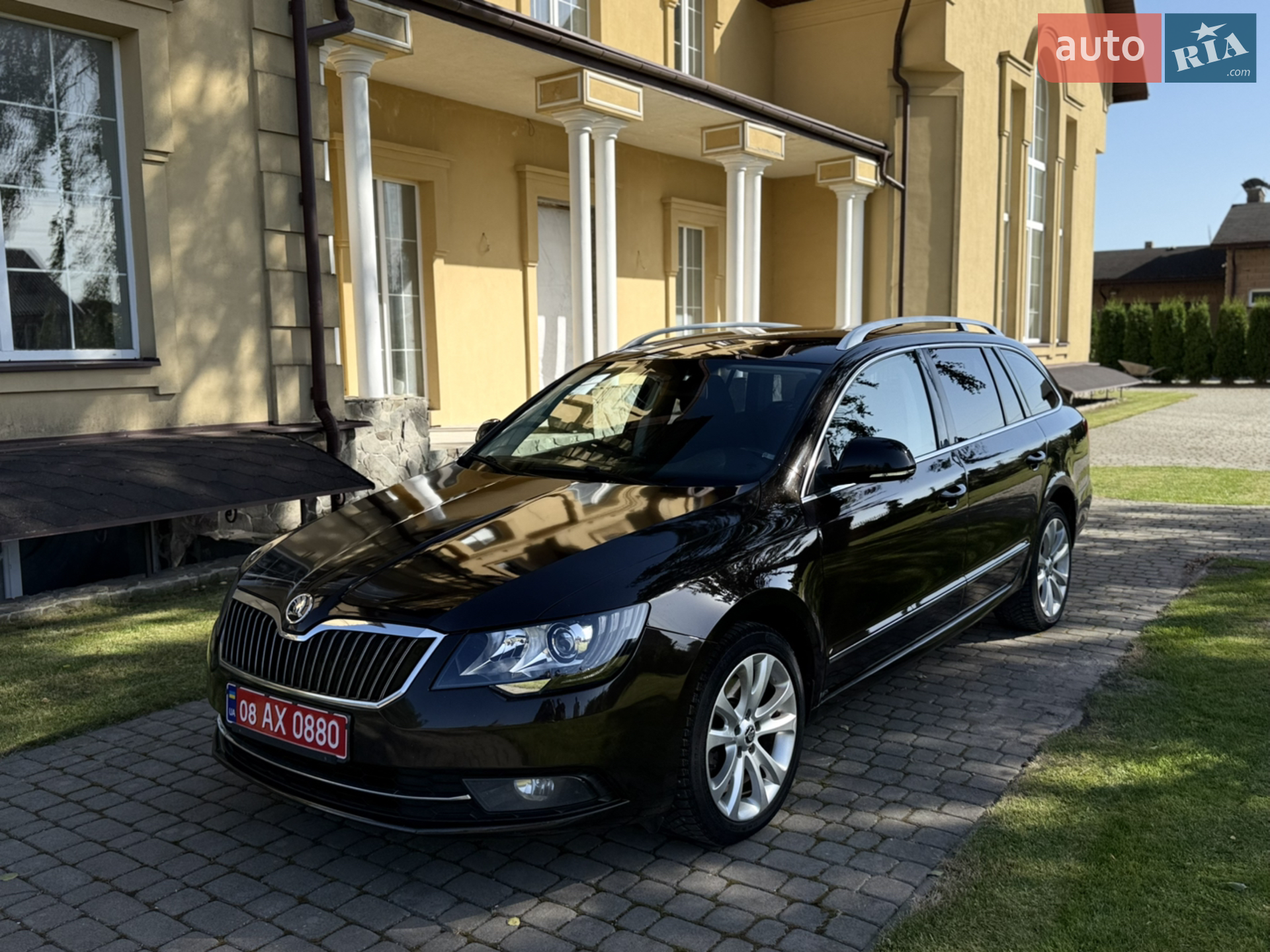 2014 Skoda Superb - мініатюра 2