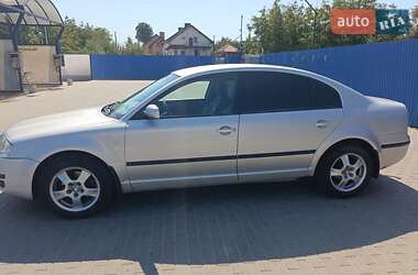 Лифтбек Skoda Superb 2006 в 