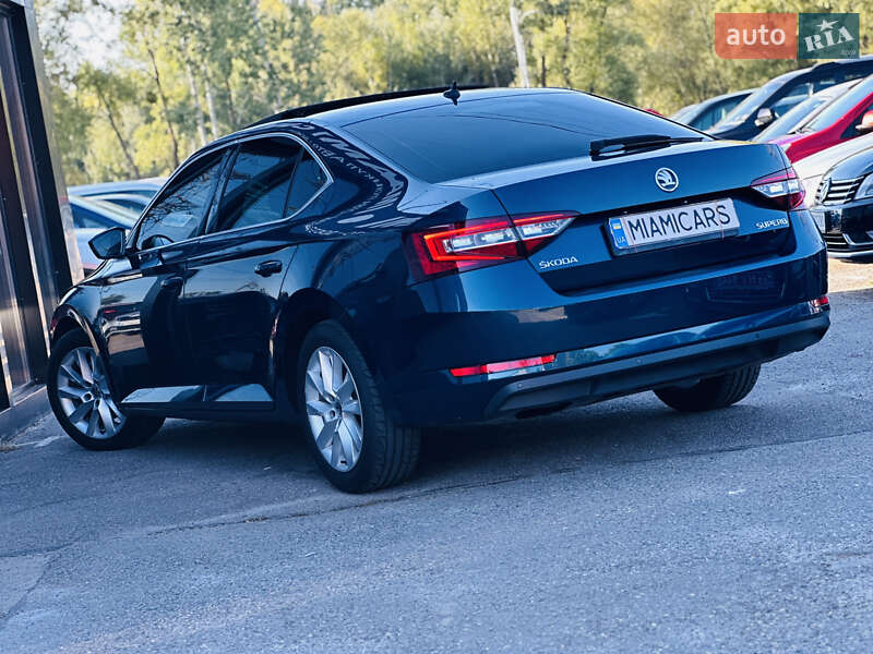 Лифтбек Skoda Superb 2018 в Харькове