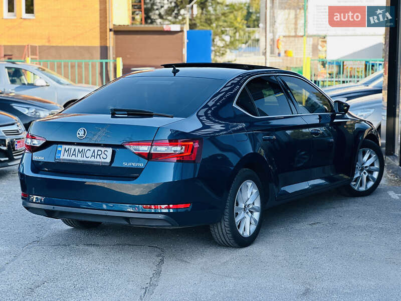 Лифтбек Skoda Superb 2018 в Харькове
