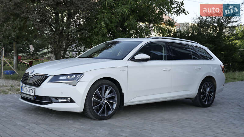 Универсал Skoda Superb 2019 в Львове