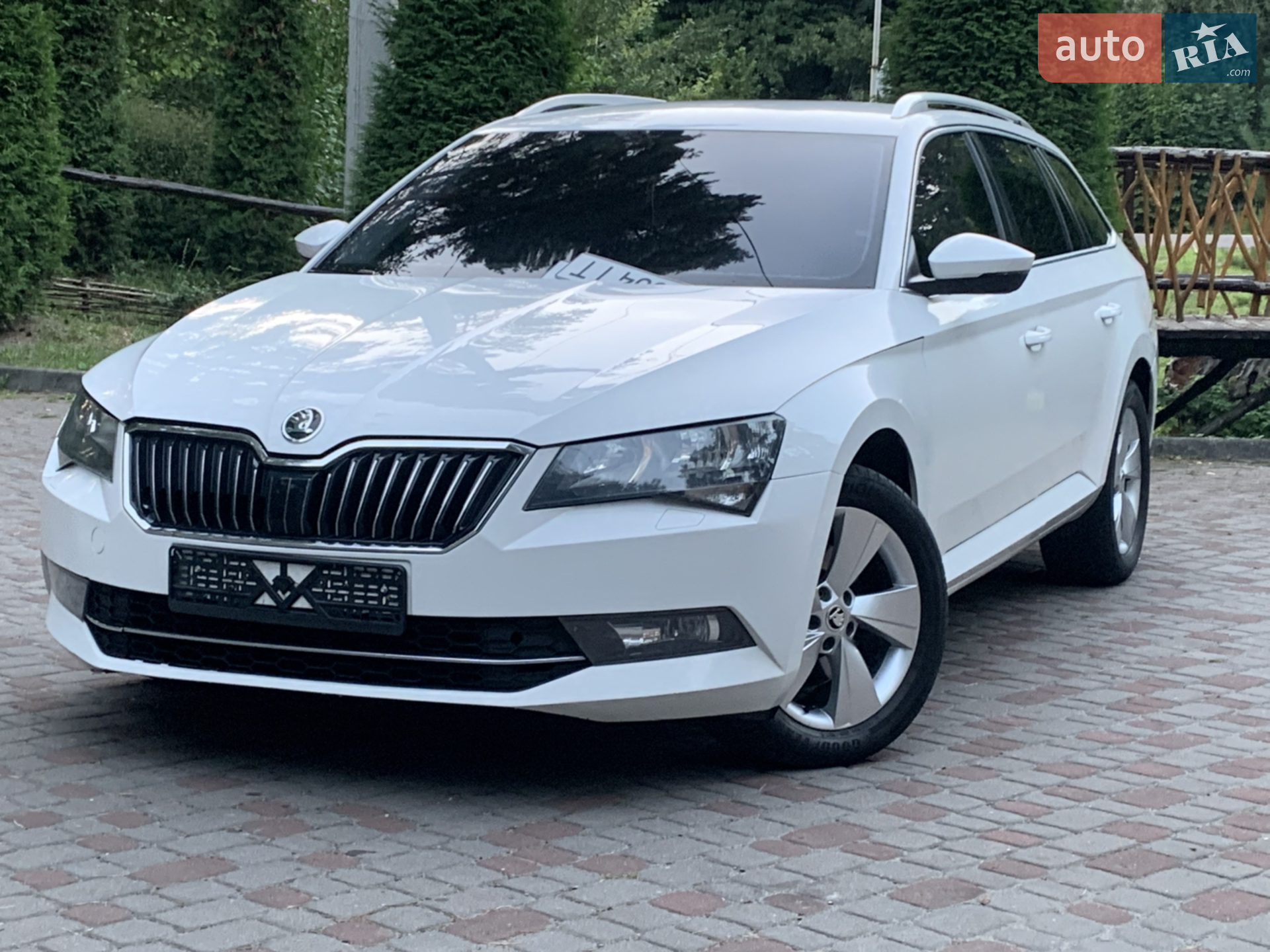 2017 Skoda Superb - мініатюра 5