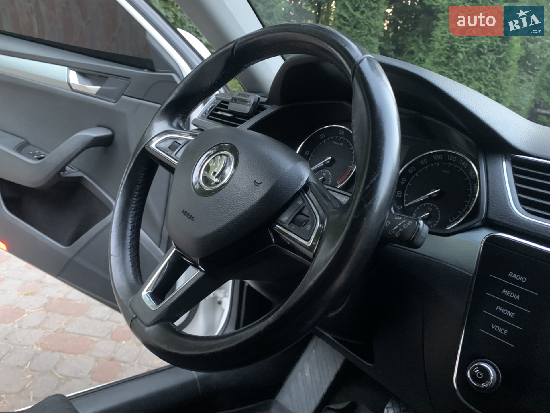 2017 Skoda Superb - мініатюра 39