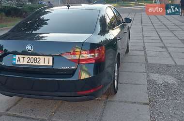 Лифтбек Skoda Superb 2017 в 