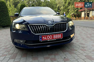 Универсал Skoda Superb 2018 в 