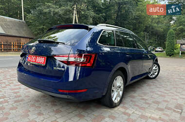 Универсал Skoda Superb 2018 в 
