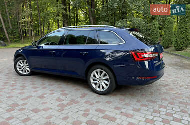 Универсал Skoda Superb 2018 в 