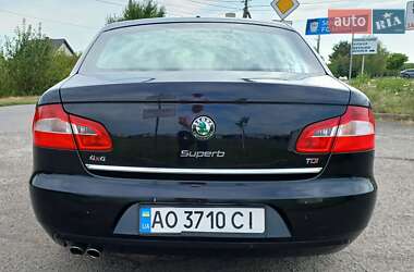 Лифтбек Skoda Superb 2010 в 