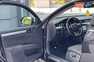 Универсал Skoda Superb 2014 в 