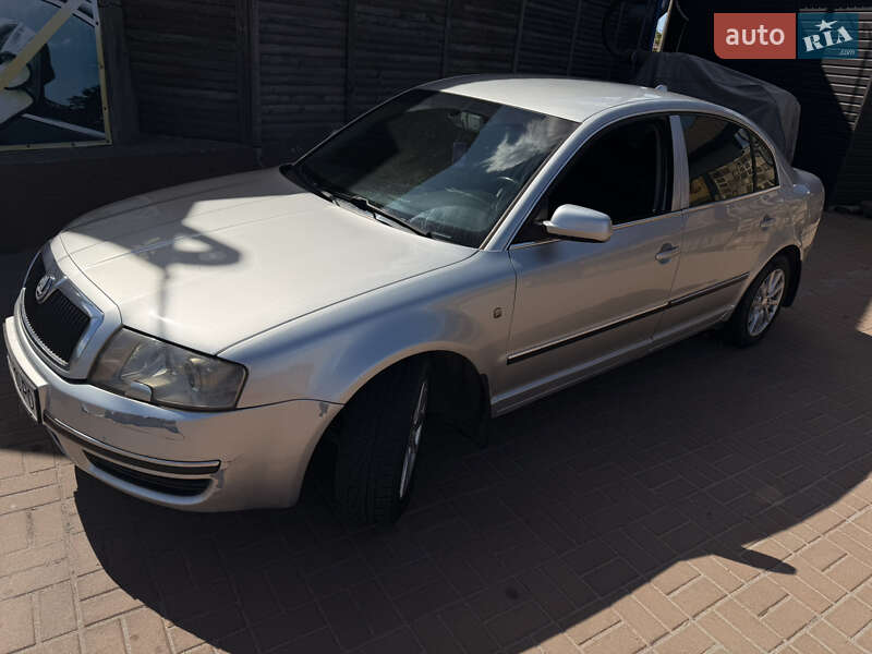 Лифтбек Skoda Superb 2005 в Белой Церкви