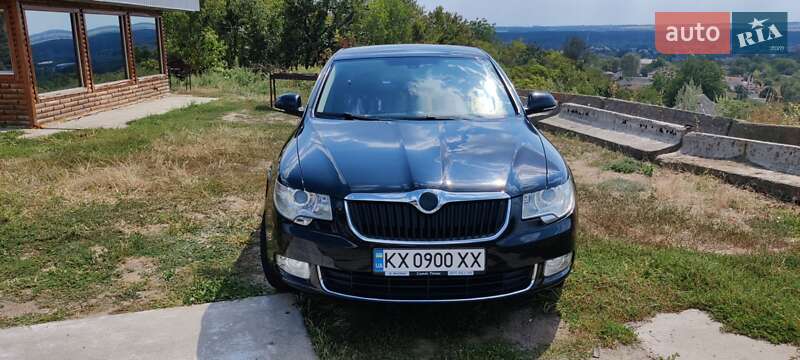 Лифтбек Skoda Superb 2010 в 