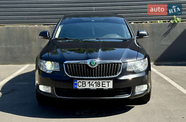 Лифтбек Skoda Superb 2010 в 