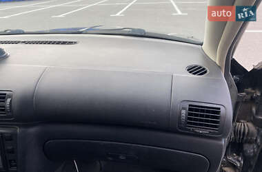 Лифтбек Skoda Superb 2005 в 