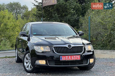 Лифтбек Skoda Superb 2010 в Дрогобыче