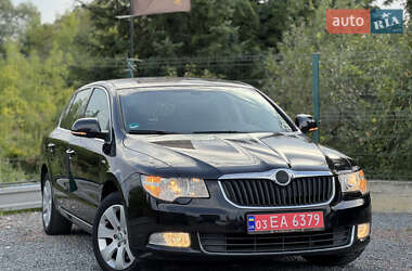Лифтбек Skoda Superb 2010 в 