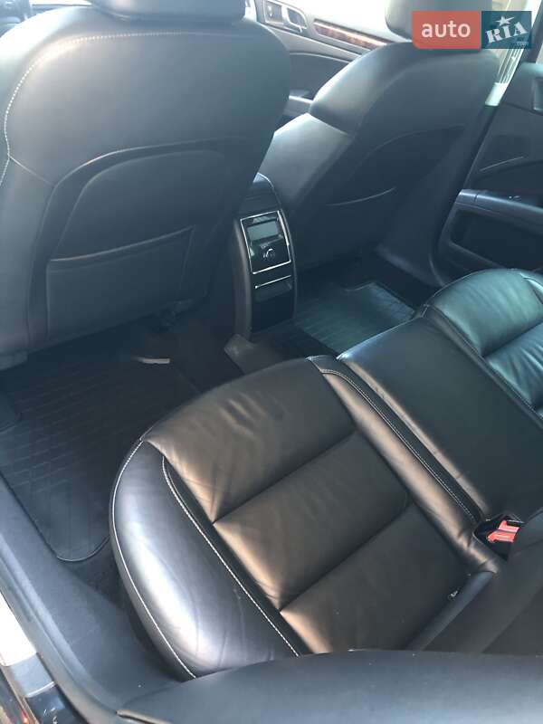 Універсал Skoda Superb 2013 в Мукачевому