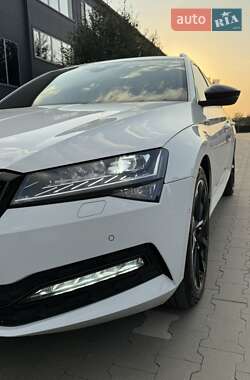 Универсал Skoda Superb 2020 в 