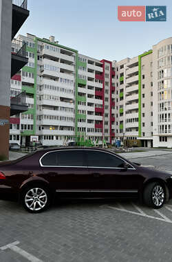 Лифтбек Skoda Superb 2008 в 