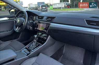Лифтбек Skoda Superb 2018 в 