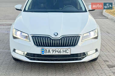 Лифтбек Skoda Superb 2018 в 