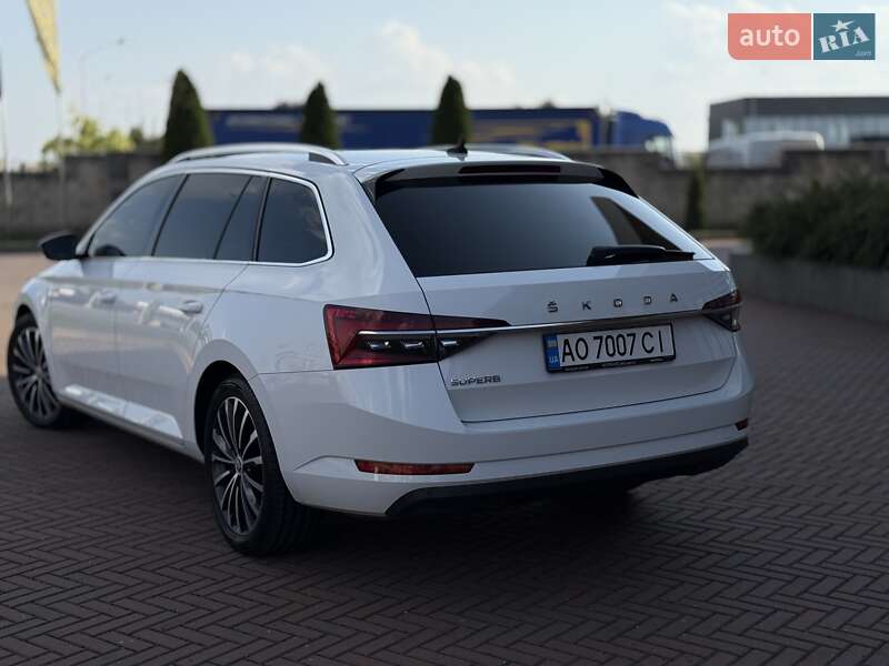 Универсал Skoda Superb 2020 в Мукачево