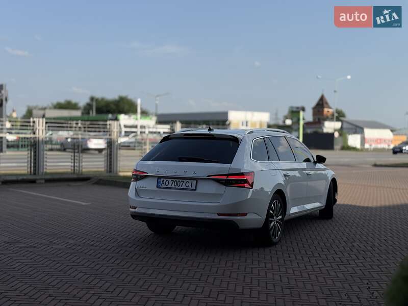 Универсал Skoda Superb 2020 в Мукачево