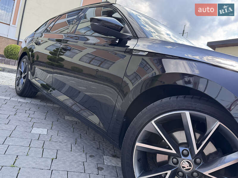 Универсал Skoda Superb 2020 в Дрогобыче