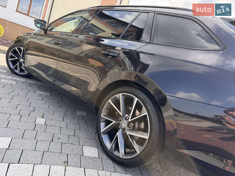 Универсал Skoda Superb 2020 в Дрогобыче