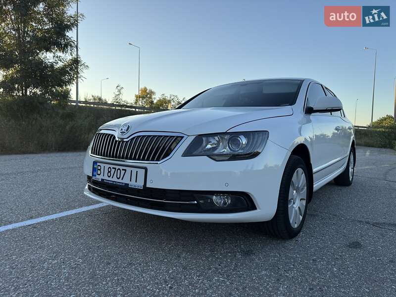 Лифтбек Skoda Superb 2015 в Полтаве