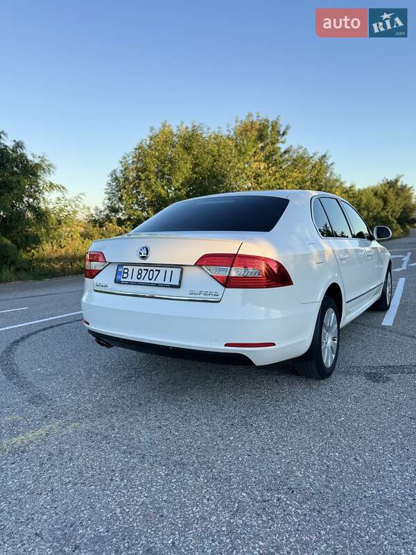 Лифтбек Skoda Superb 2015 в Полтаве