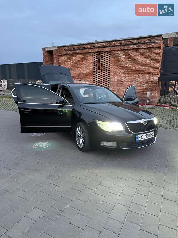 Лифтбек Skoda Superb 2008 в Хмельницком
