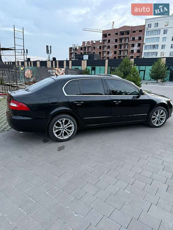 Лифтбек Skoda Superb 2008 в Хмельницком