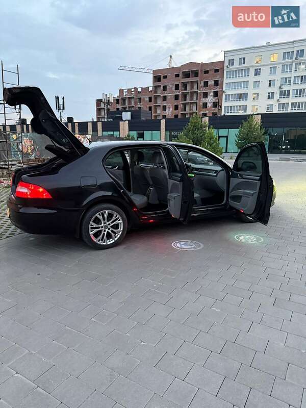 Лифтбек Skoda Superb 2008 в Хмельницком
