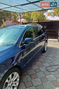 Универсал Skoda Superb 2011 в 
