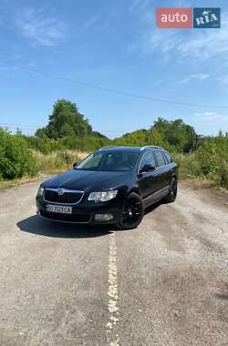 Універсал Skoda Superb 2012 в Тернополі