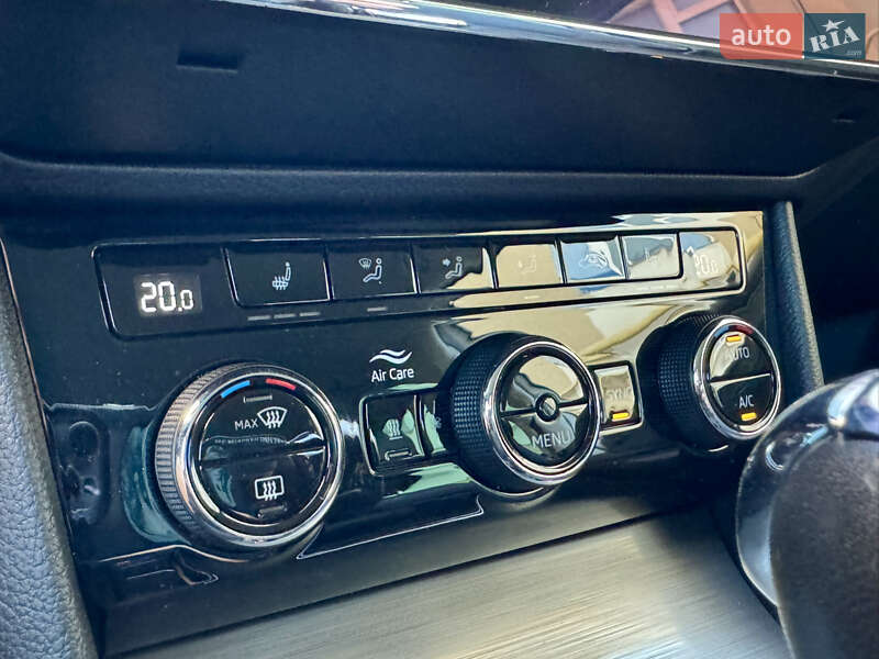 Універсал Skoda Superb 2020 в Хмельницькому