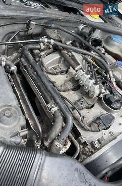 Лифтбек Skoda Superb 2005 в 