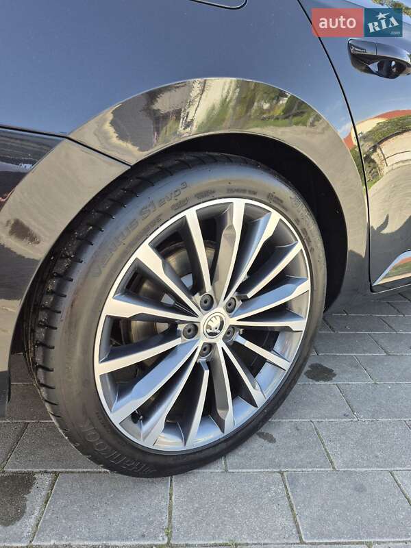 Универсал Skoda Superb 2016 в Ивано-Франковске