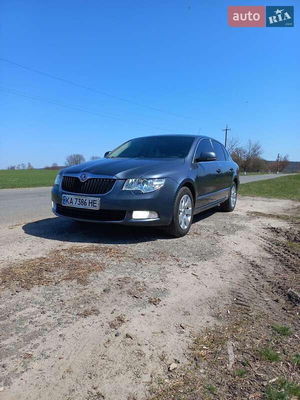 Лифтбек Skoda Superb 2008 в Звенигородке