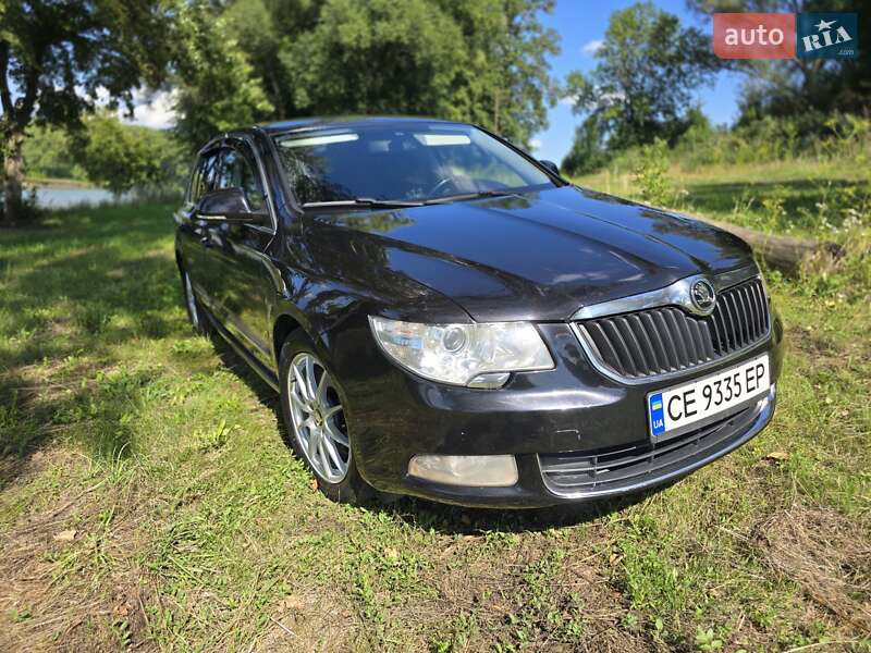 Skoda Superb 2011 Skoda Superb 2011