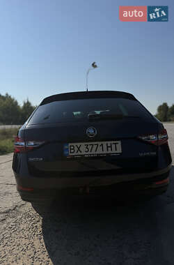 Универсал Skoda Superb 2019 в 