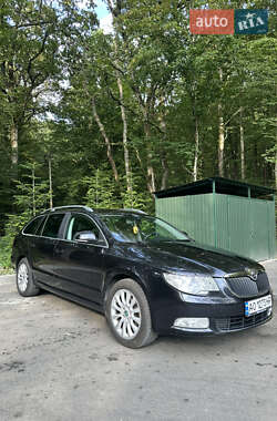 Универсал Skoda Superb 2012 в Ужгороде