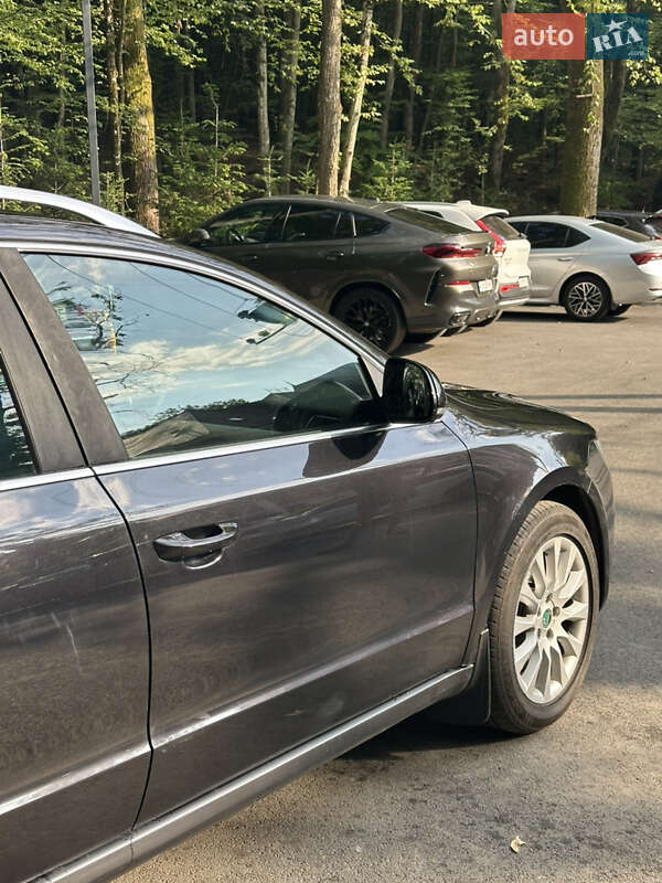 Універсал Skoda Superb 2012 в Ужгороді фото 6 Універсал Skoda Superb 2012 в Ужгороді