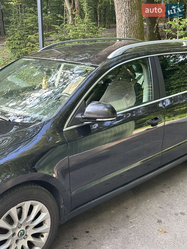 Універсал Skoda Superb 2012 в Ужгороді фото 11 Універсал Skoda Superb 2012 в Ужгороді