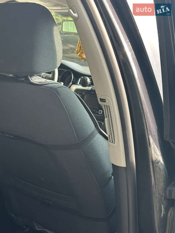 Універсал Skoda Superb 2012 в Ужгороді фото 46 Універсал Skoda Superb 2012 в Ужгороді