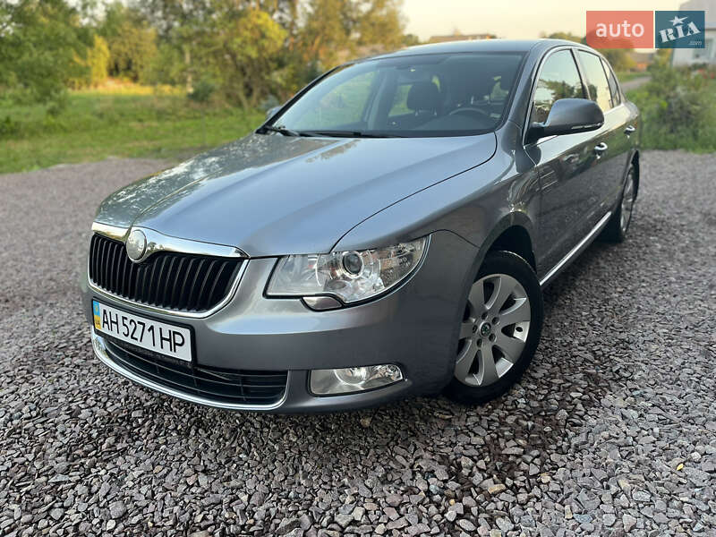 Ліфтбек Skoda Superb 2012 в Києві
