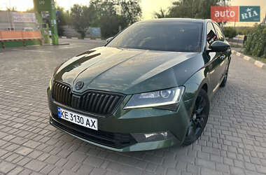 Лифтбек Skoda Superb 2018 в 