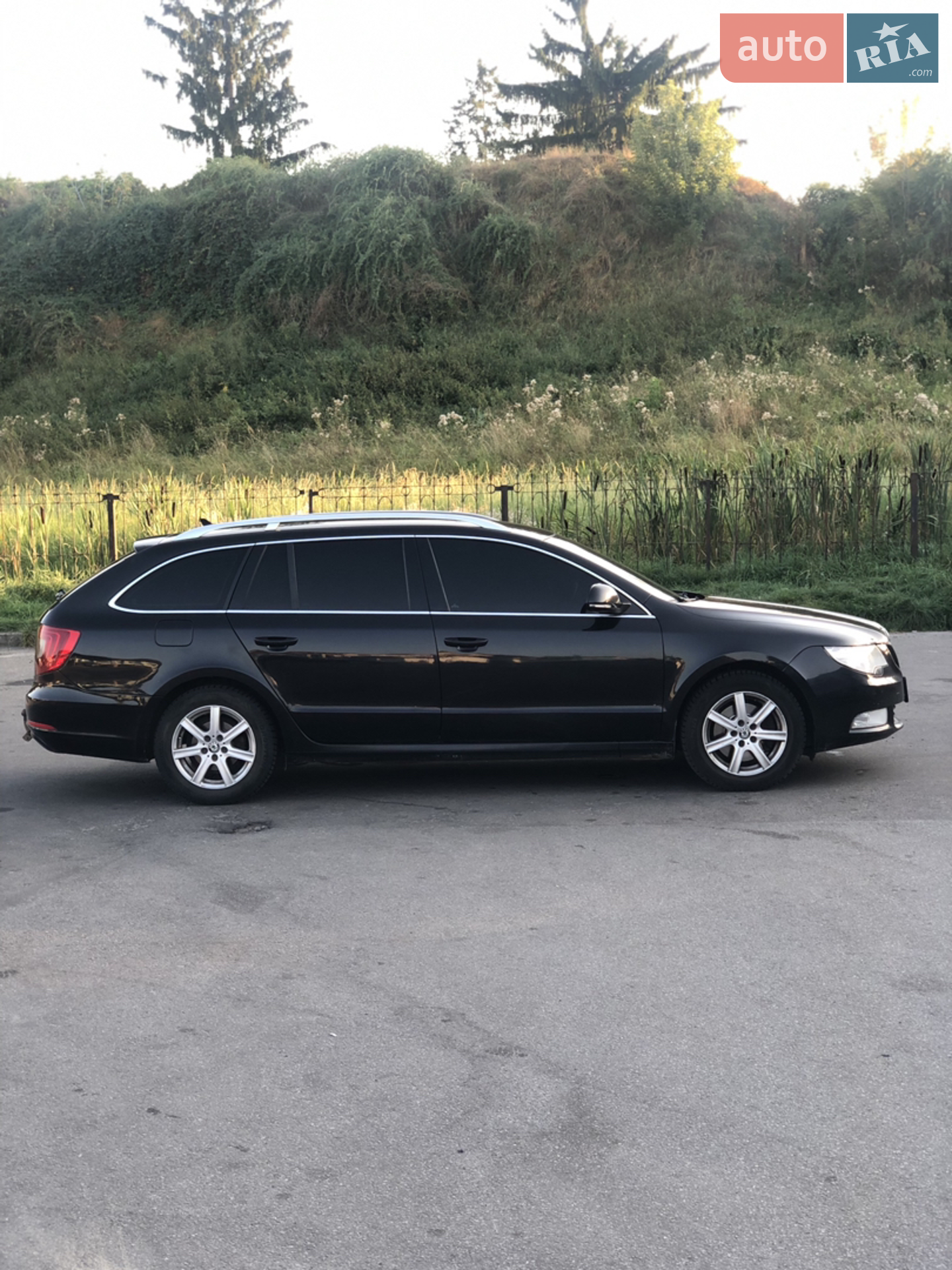 2011 Skoda Superb - фото 1