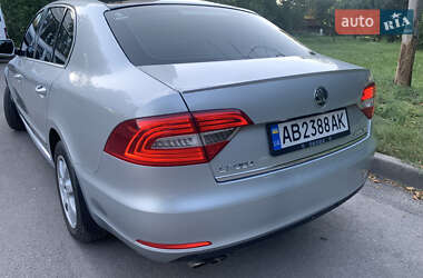 Лифтбек Skoda Superb 2015 в 