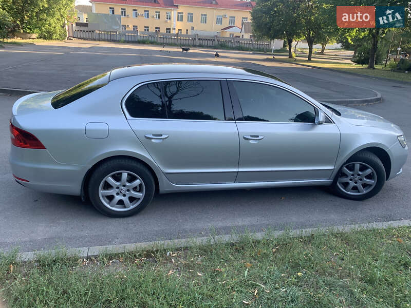 Ліфтбек Skoda Superb 2015 в Вінниці